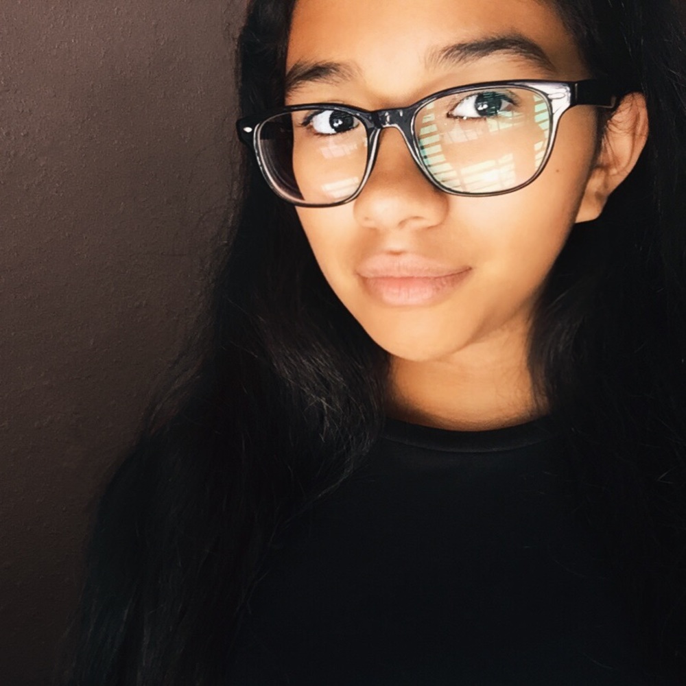 Meet your Posher, Andrea